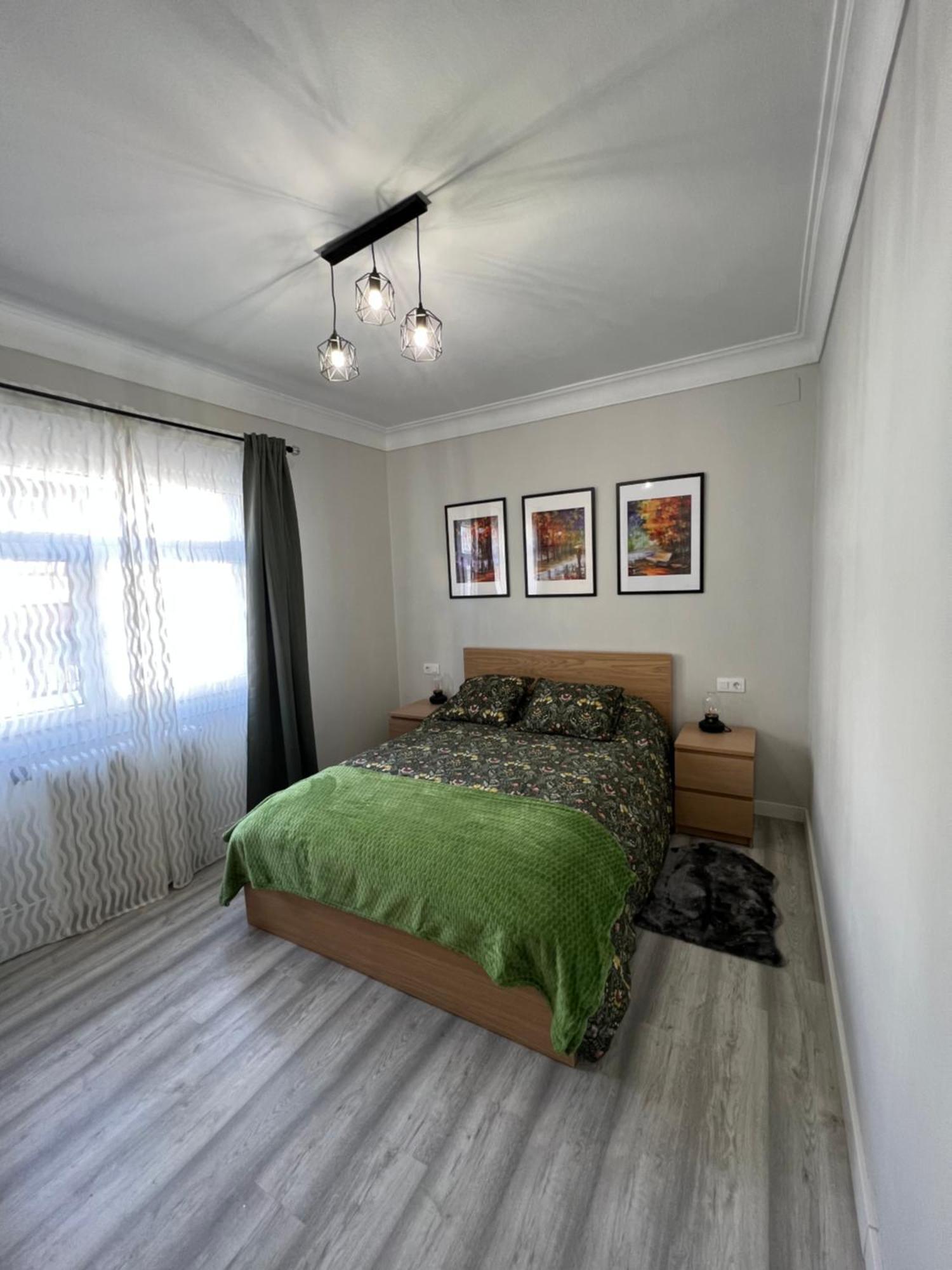 Apartamento Turistico Plaza I Monforte De Lemos Exterior foto