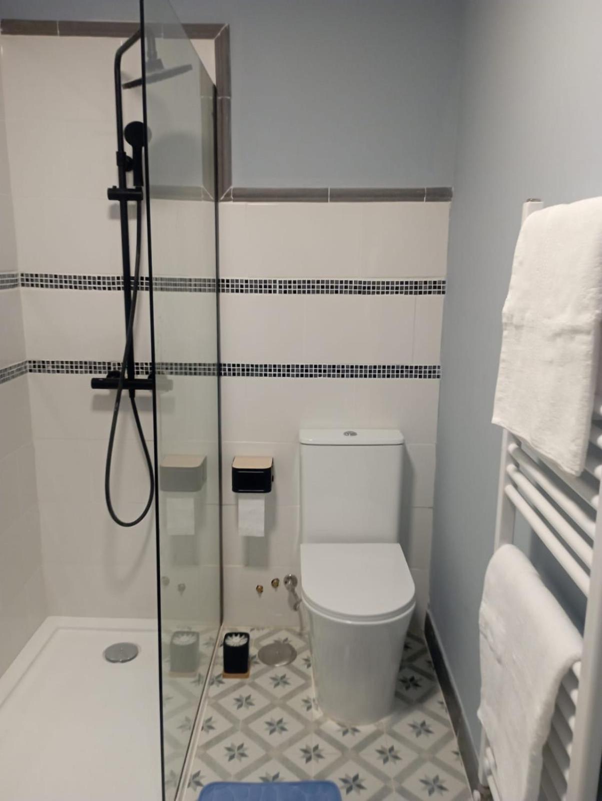 Apartamento Turistico Plaza I Monforte De Lemos Exterior foto